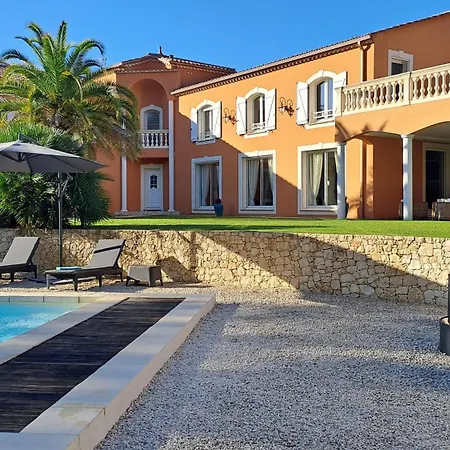 Villa Palmier Avec Piscine Chauffee Privee Proche D'uzes Et Anduze *
